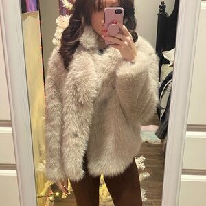 ADORABLE Women's Tan Teddy Jacket
